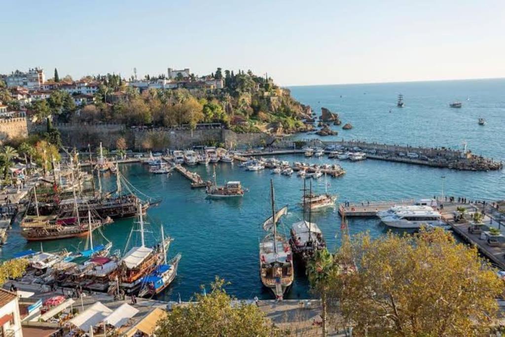 Helios House Lägenhet Antalya Exteriör bild