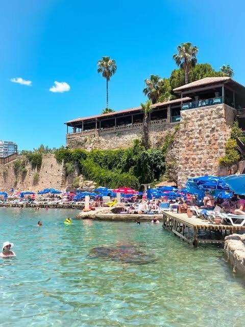Helios House Lägenhet Antalya Exteriör bild